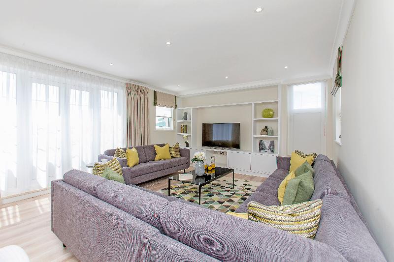 Chesham Court - Oda