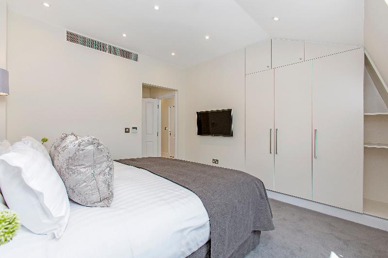 Chesham Court - Oda