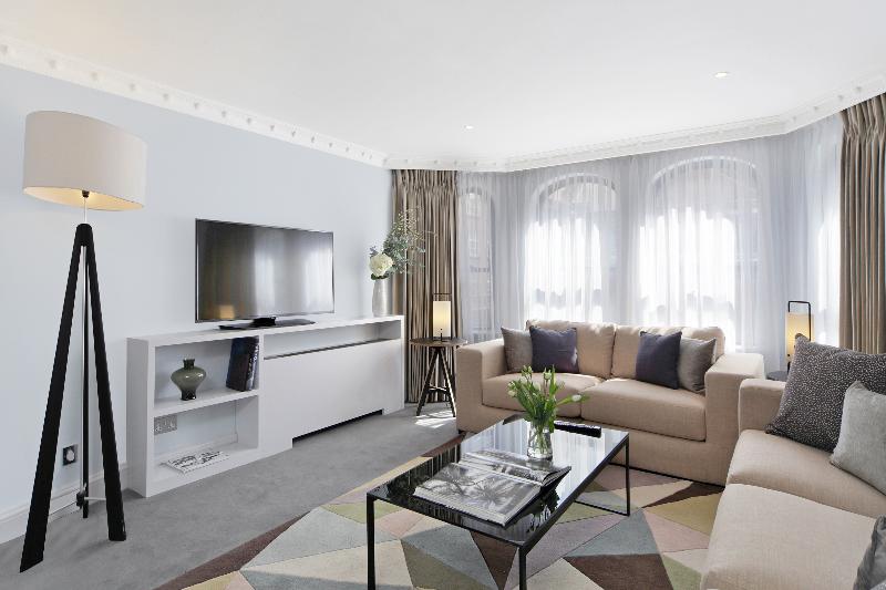 Mayfair House - Genel
