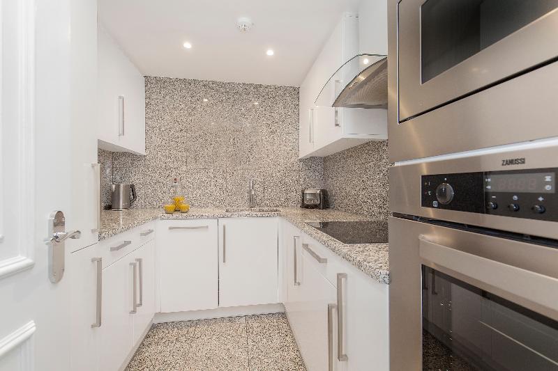 Mayfair House - Oda
