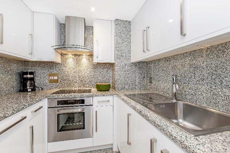 Mayfair House - Oda