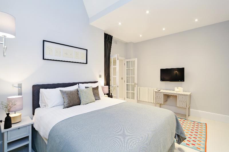 Queensgate Court - Genel