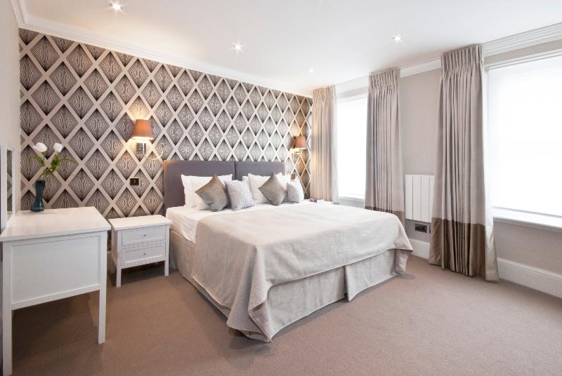 Queensgate Court - Genel