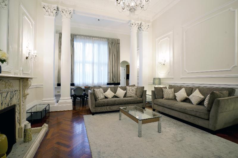 Queensgate Court - Oda