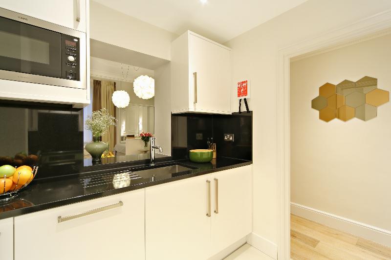 Queensgate Court - Oda