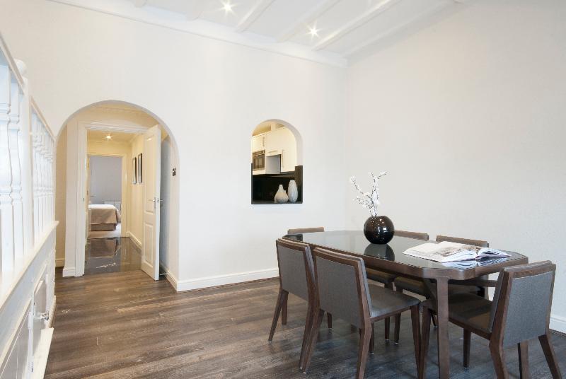 Queensgate Court - Oda