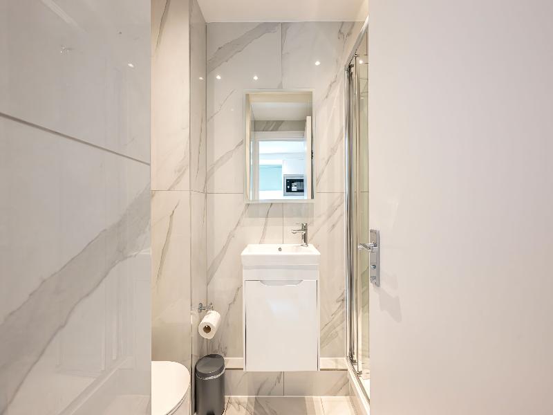 Queensgate Court - Oda