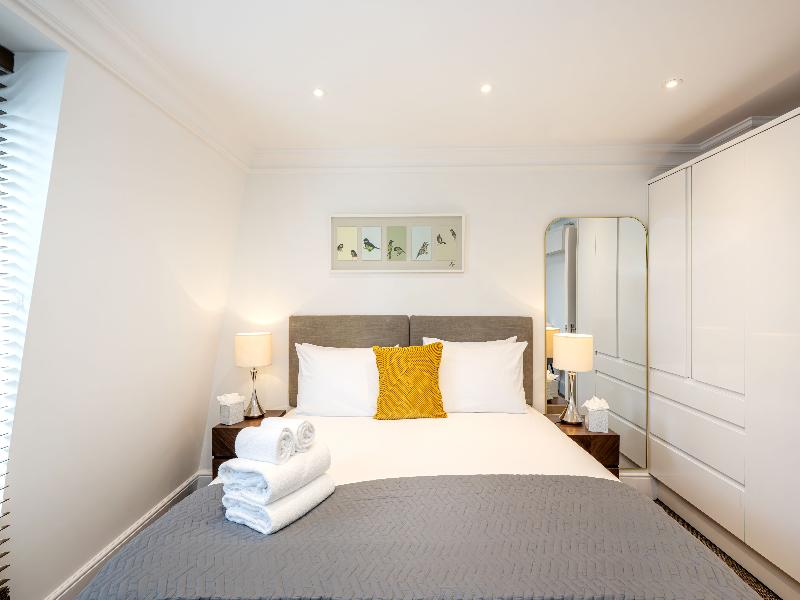 Queensgate Court - Oda