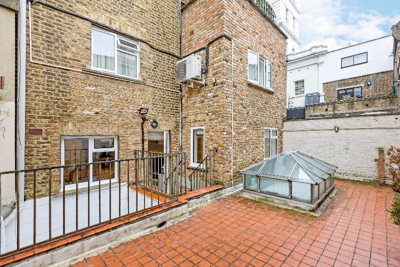 Queensgate Court - Oda