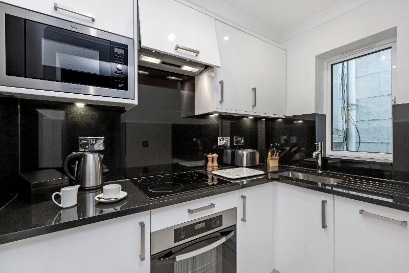 Queensgate Court - Oda