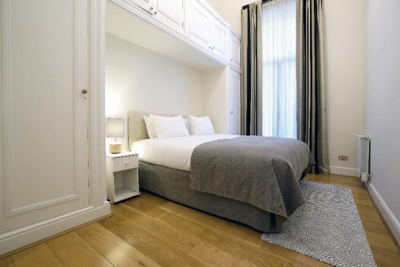 Queensgate Court - Oda