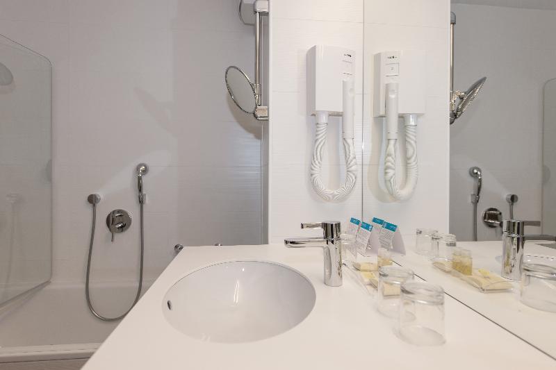 Maistra Select All Suite Island Hotel Istra - Oda