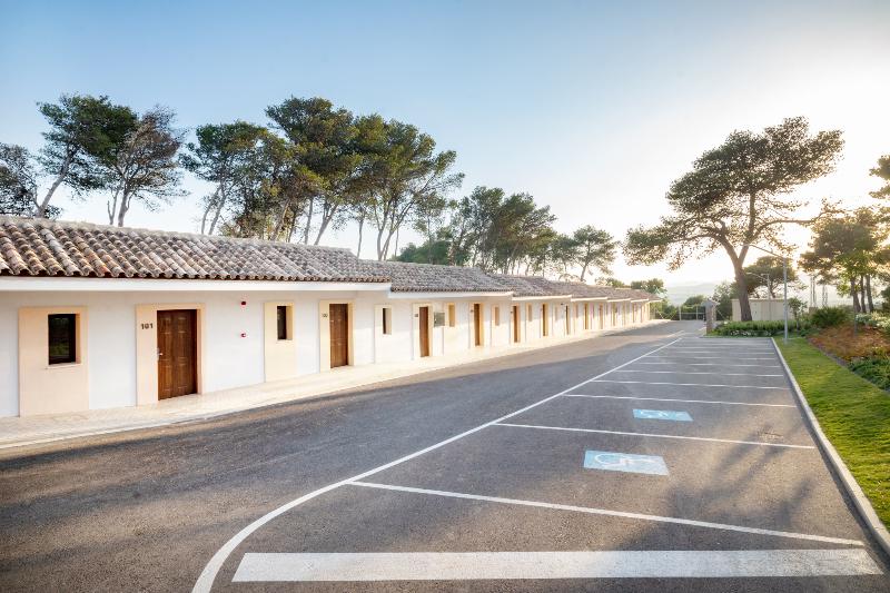 Admiral Lodge - Genel