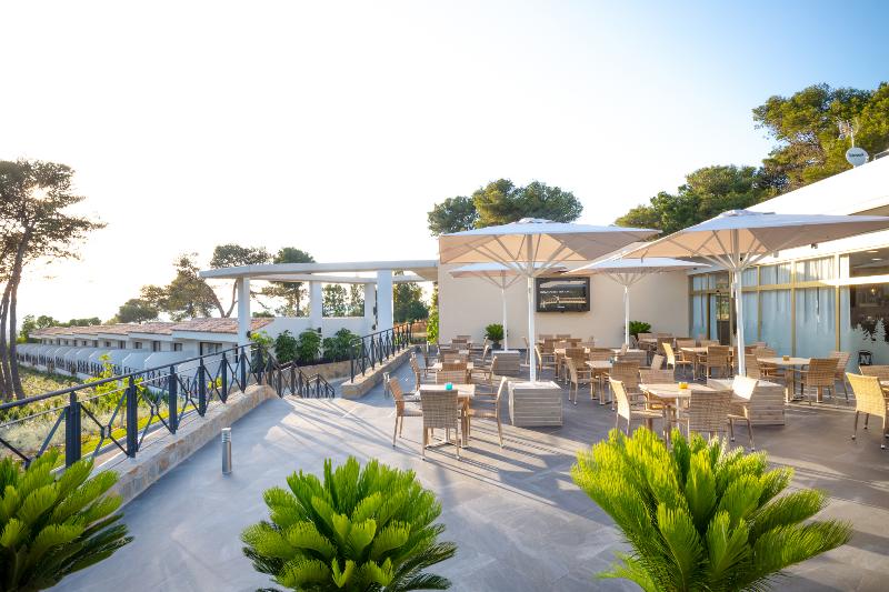 Admiral Lodge - Teras