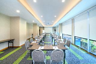 Holiday Inn Express Jakarta Matraman fotoÄŸrafÄ±