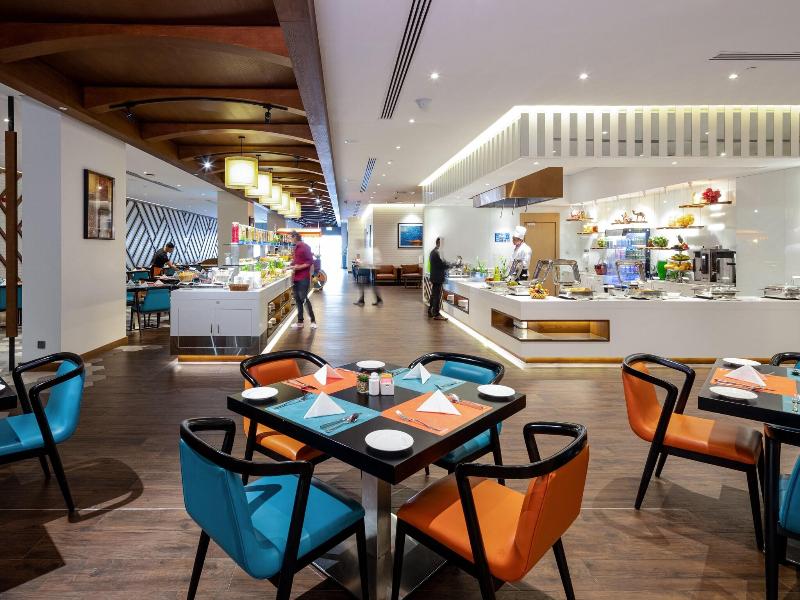 Flora Inn Hotel Dubai Airport - Restoran
