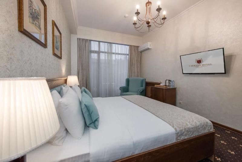 Laerton Hotel Tbilisi - Oda