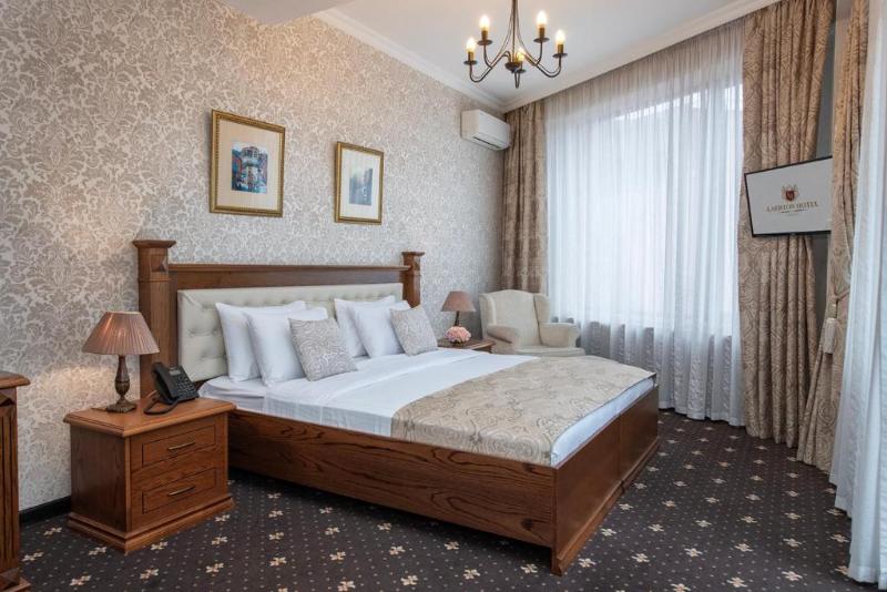Laerton Hotel Tbilisi - Oda
