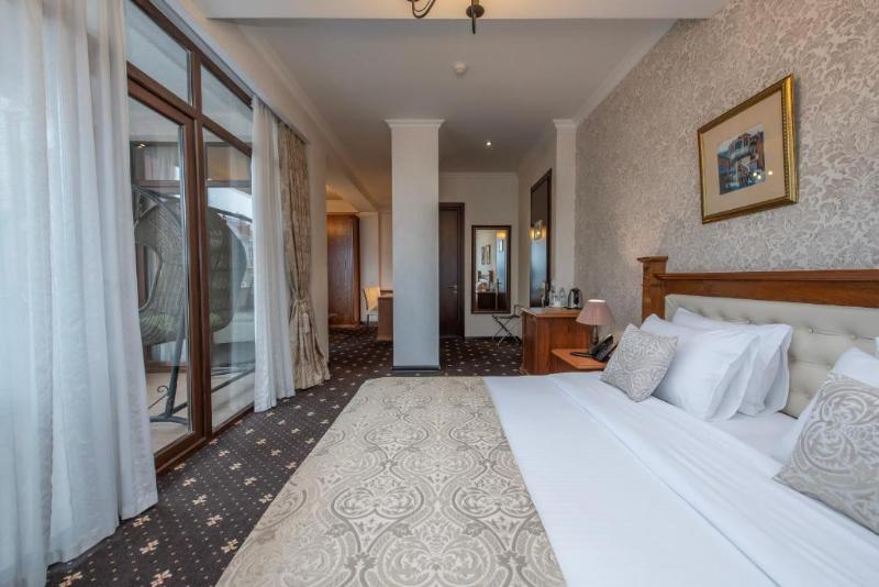Laerton Hotel Tbilisi - Oda