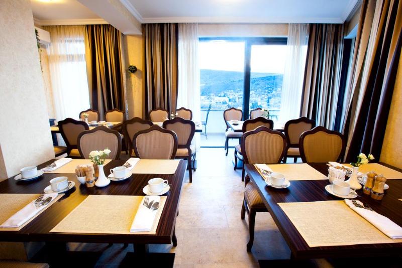 Laerton Hotel Tbilisi - Restoran
