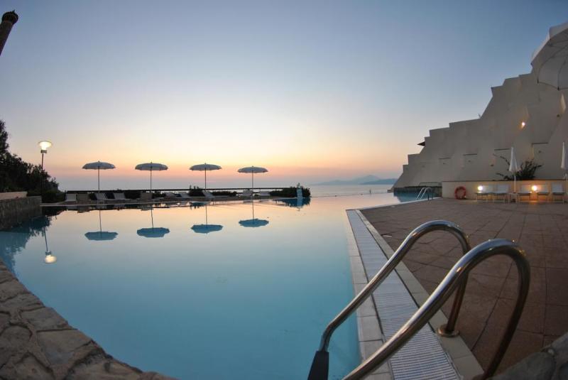 Grand Hotel San Pietro - Havuz