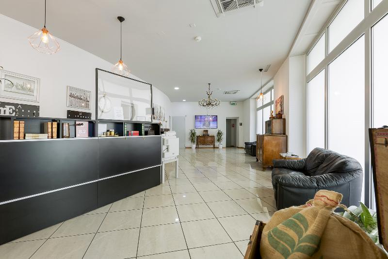 Lugano Center GuestHouse - Lobi