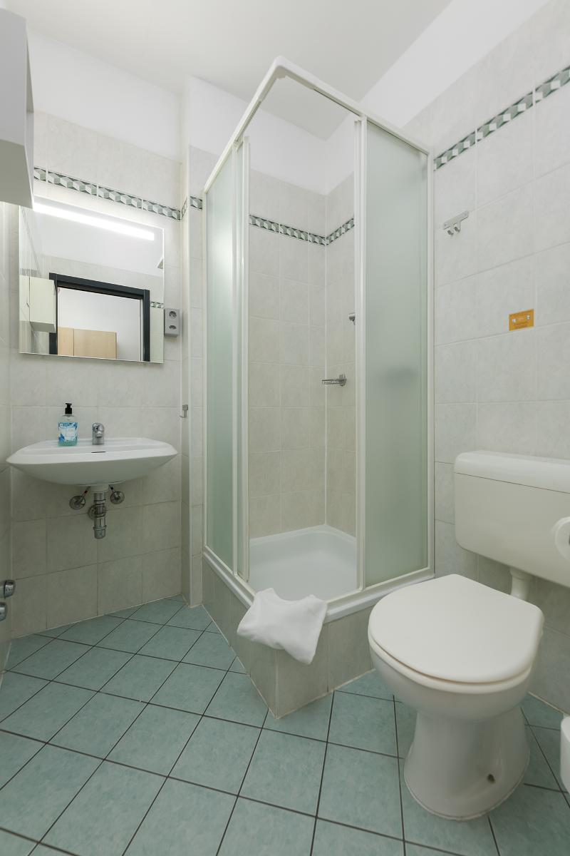 Lugano Center GuestHouse - Oda