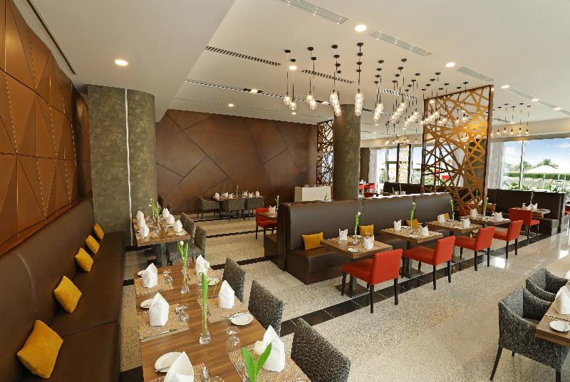 Millennium Madinah Airport - Restoran