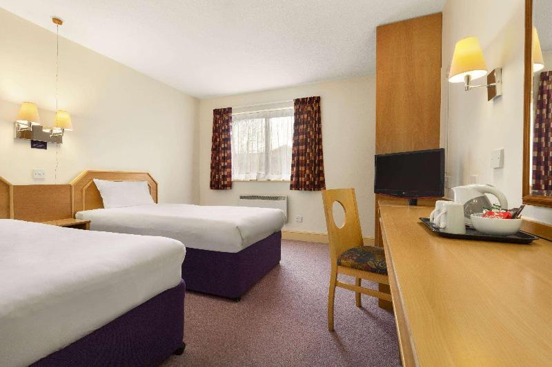 Days Inn Sevenoaks Clacket Lane - Oda