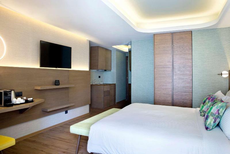 ZEUS Essence Wyndham Athens Residence - Oda