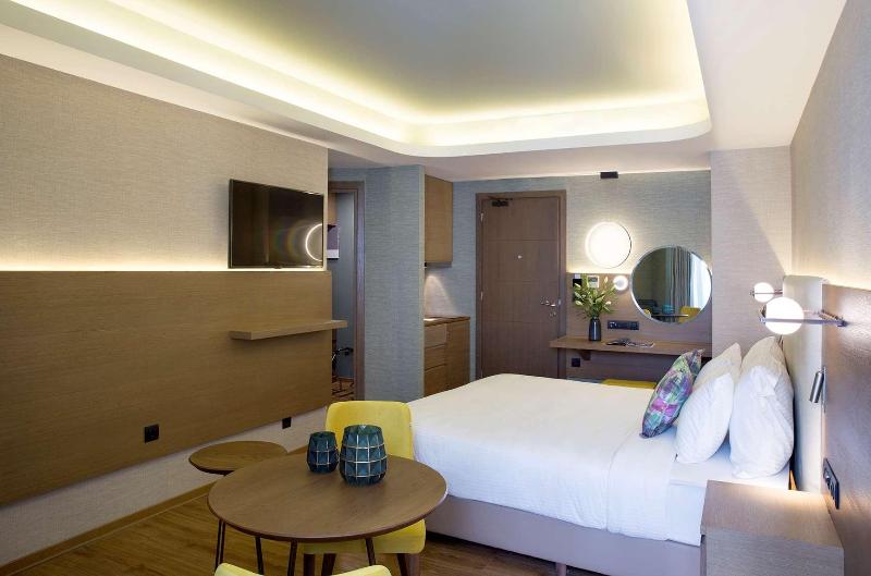 ZEUS Essence Wyndham Athens Residence - Oda