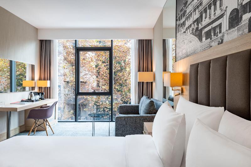 Tbilisi Saburtalo Hotel by Mercure - Oda