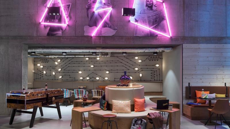 Moxy Frankfurt City Center - Aktivite