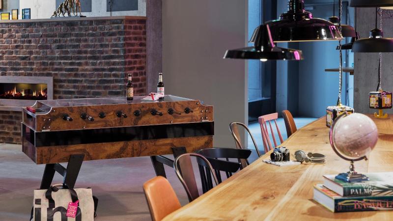 Moxy Frankfurt City Center - Aktivite