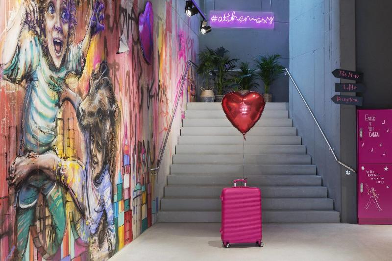Moxy Frankfurt City Center - Genel