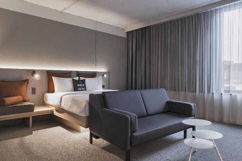 Moxy Frankfurt City Center - Oda