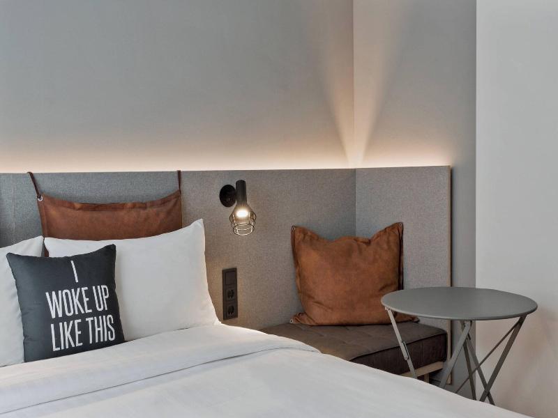 Moxy Frankfurt City Center - Oda