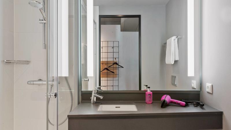 Moxy Frankfurt City Center - Oda