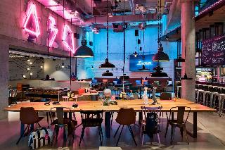 Moxy Frankfurt City Center fotoÄŸrafÄ±