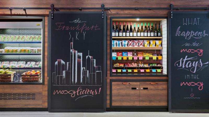 Moxy Frankfurt City Center - Restoran