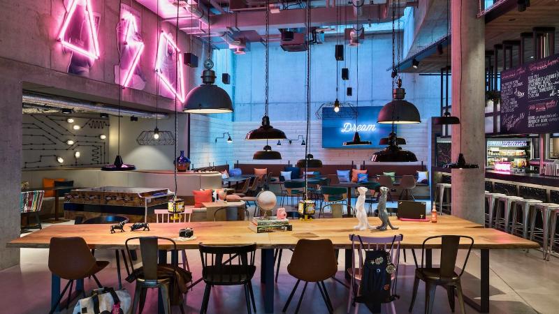 Moxy Frankfurt City Center - Restoran