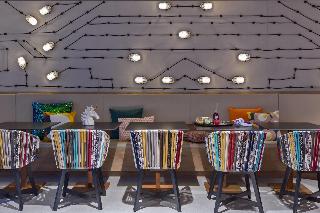 Moxy Frankfurt City Center fotoÄŸrafÄ±