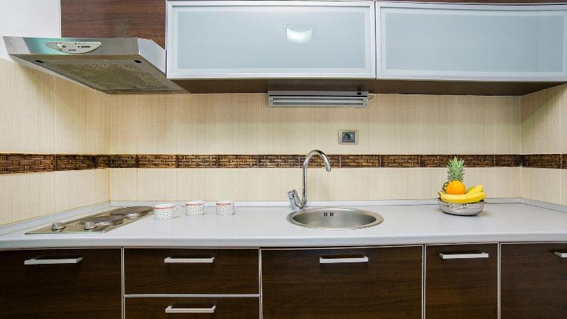 Raymond Apartments - Oda