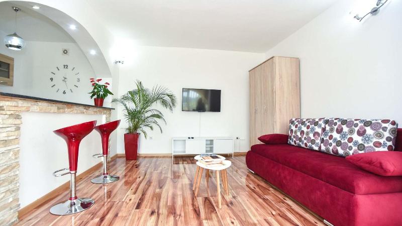 Raymond Apartments - Oda