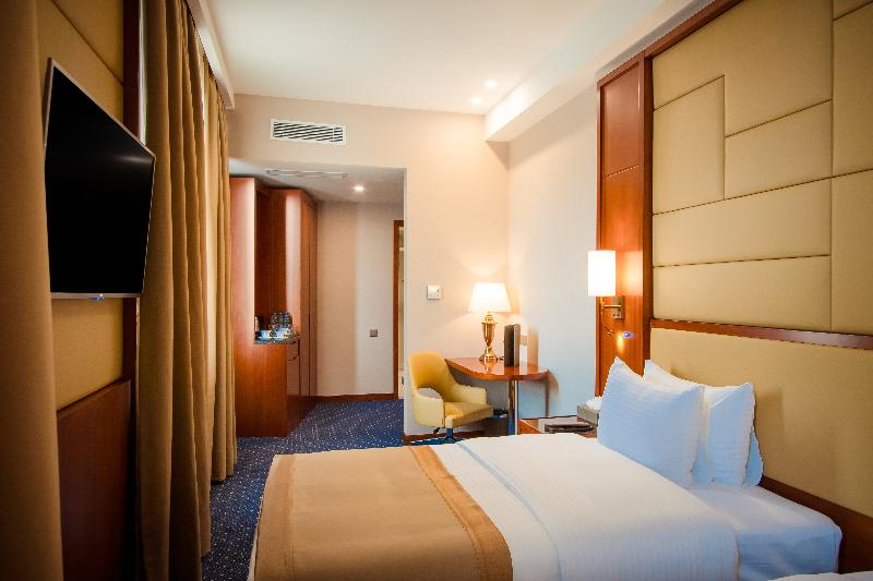 New Tiflis Hotel - Oda