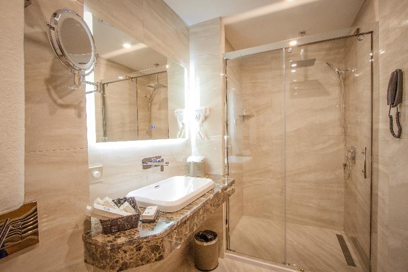 New Tiflis Hotel - Oda