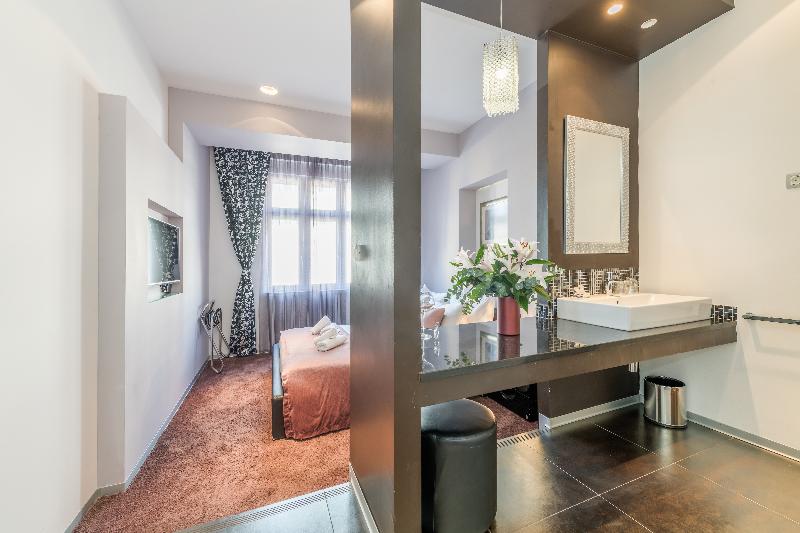 Starlight Luxury Rooms - Oda