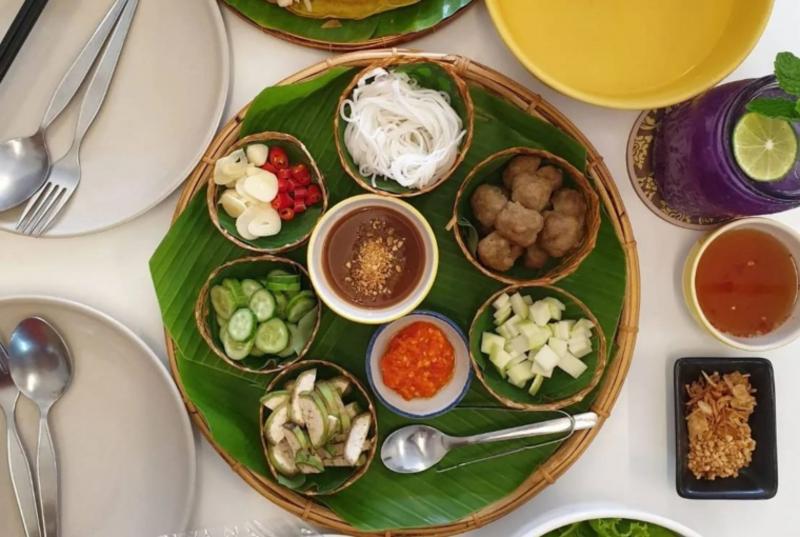 At115 by Rompo Mansion - Restoran