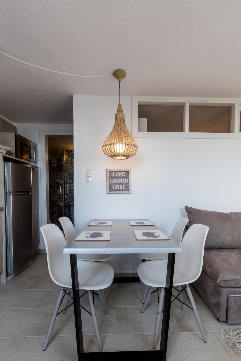 Apricot and Sea Luxury Villas - Oda