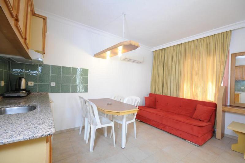 Koçer Club Family Apartments - Oda